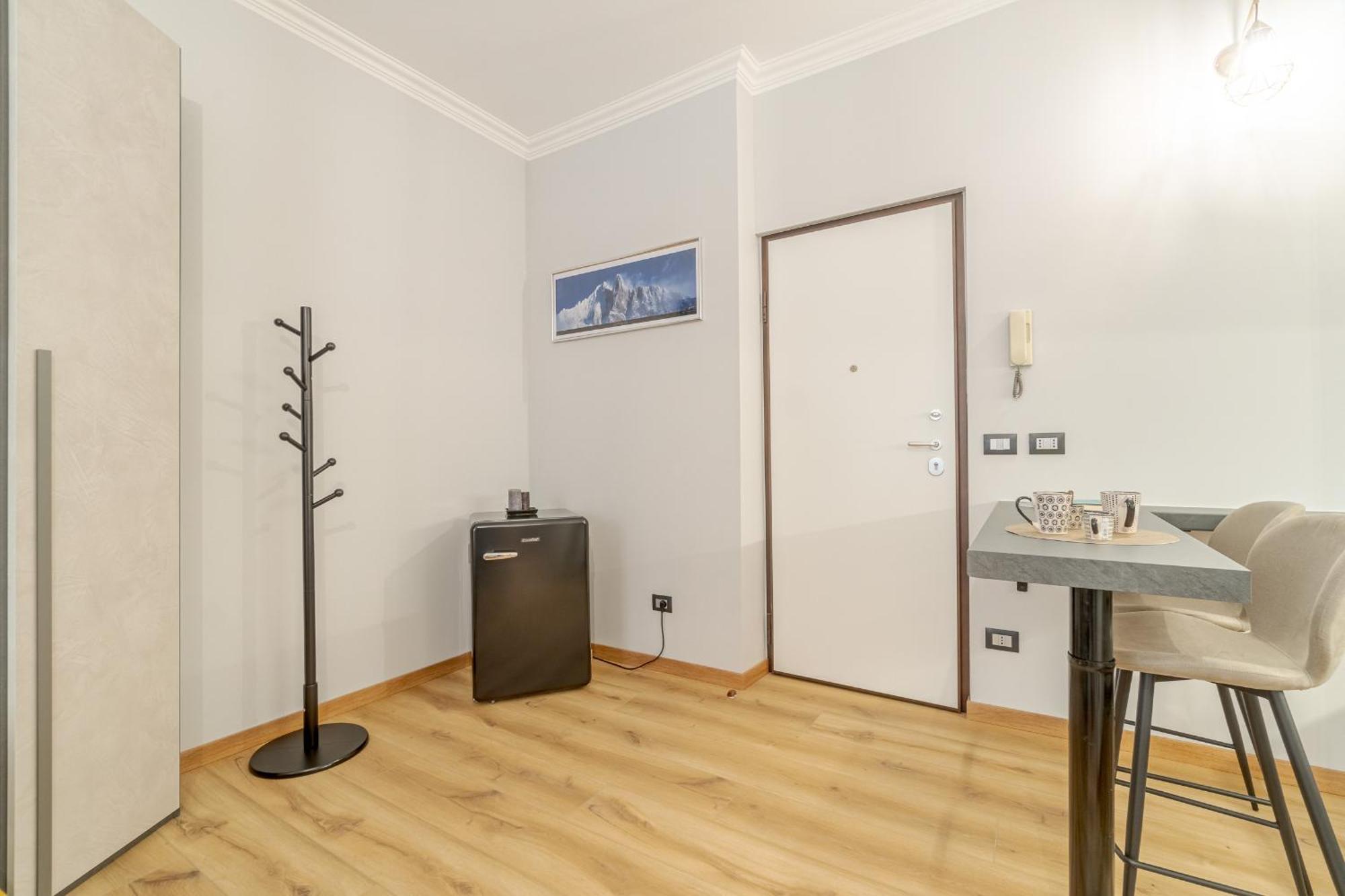 Mm Pozzo Strada Mini Subway Studio 都灵 外观 照片